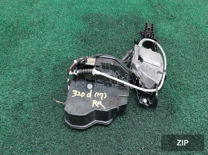 Замок двери/багажника BMW 3-й серии 2017 с кодом 7229460