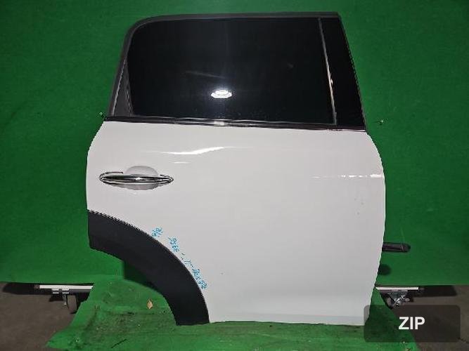 Mini Countryman 2011 — дверь задняя правая 9805930