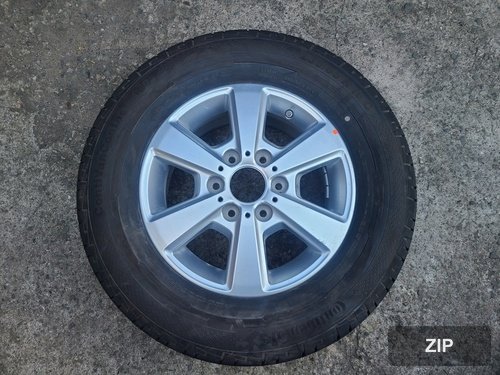 Колесо с шиной Continental 16 дюймов 235/65R16