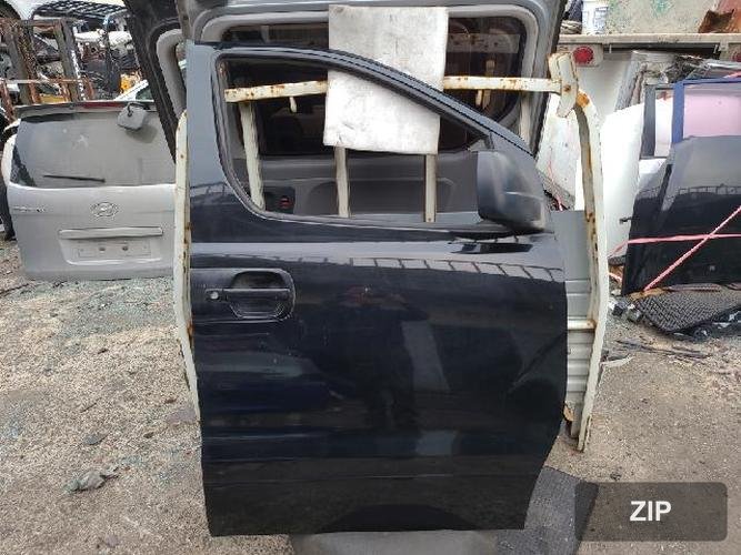 Hyundai Grand Starex 2011 — передняя дверь правая