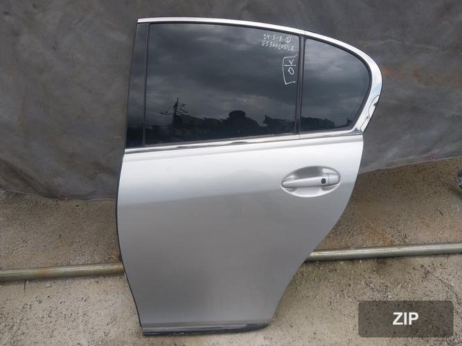 Lexus GS 2009 — дверь задняя левая