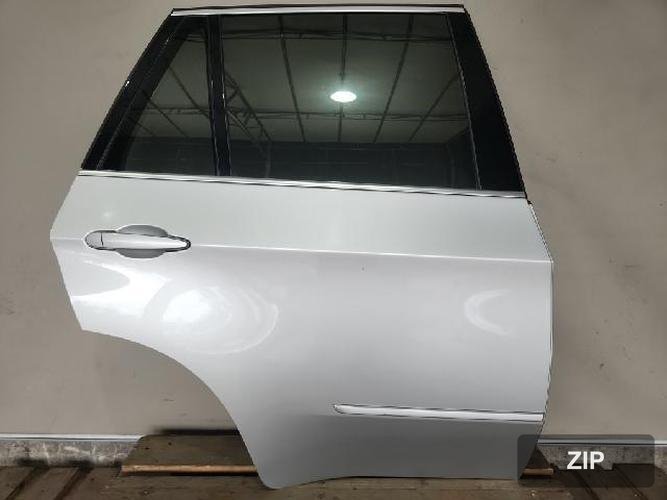 BMW X5 2013 — дверь задняя правая