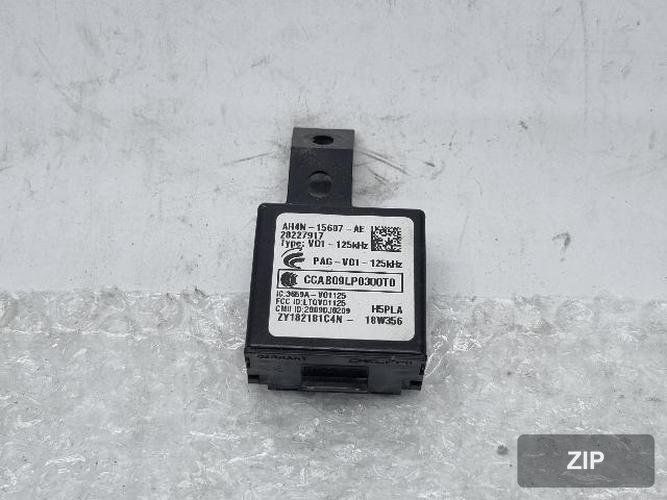 Модуль антенны системы безключевого доступа AH4N-15607-AE