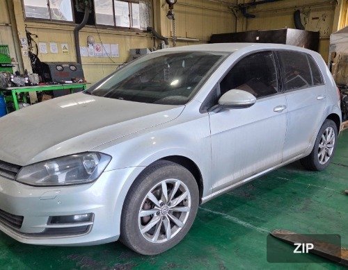 Бампер передний, решётка и капот — б/у Volkswagen Golf VII