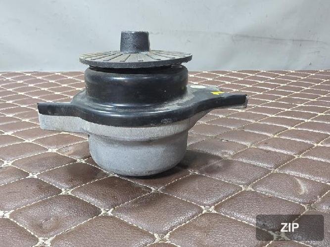 Подушка двигателя левая 21812-3N300