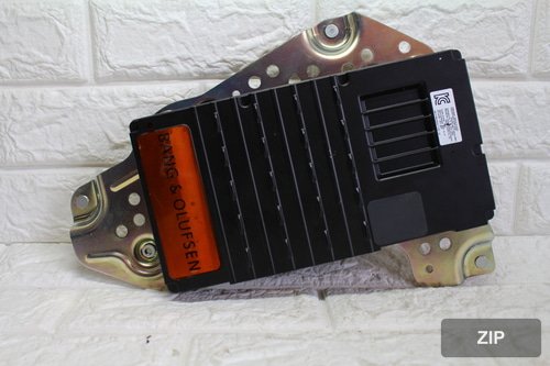 Усилитель G90 RS4 Bang & Olufsen 96370-T4800