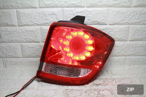 Задний фонарь правый Dodge Journey 68078464AD