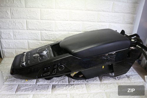 Подлокотник заднего сиденья EQ900 в сборе 96730-D2500ZCA, 95560-D2200 с вентиляцией, электроприводом и беспроводной зарядкой