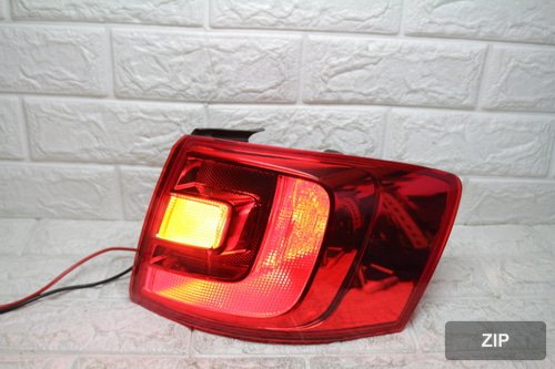 Задний фонарь правый Volkswagen Jetta Electric