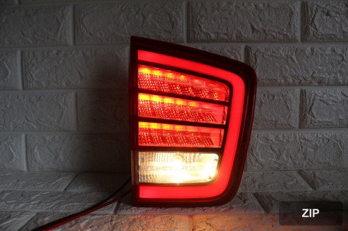 Задний фонарь левый внутренний 924032J500