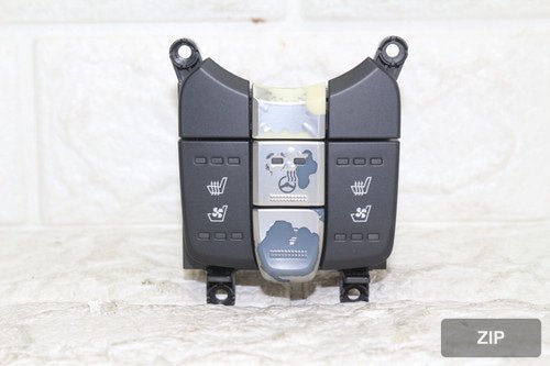 Кнопка вентиляции консоли EQ900 93310-D2100