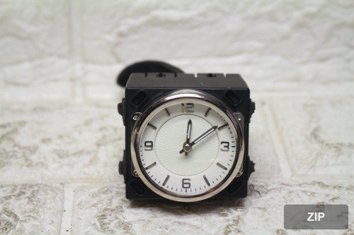 Аналоговые часы EQ900 94510-D2000