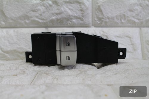 Переключатель боковой второго ряда EQ900 93580-D2300