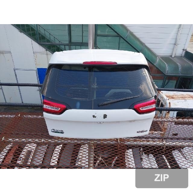 Jeep 2.2 Diesel Limited 4WD 2016 — крышка багажника 68236459AB