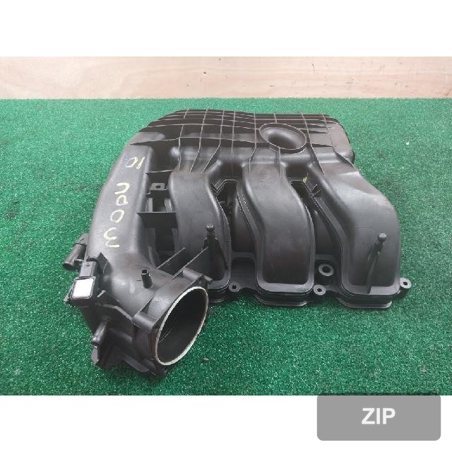 Chrysler 300C 2010 — впускной коллектор 05184693AE