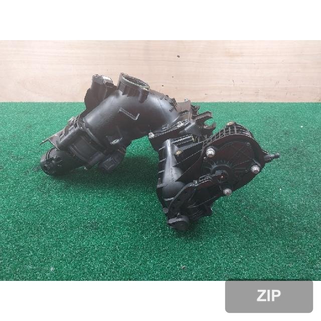 Mercedes-Benz CLA200 2014 — впускной коллектор A6510901128