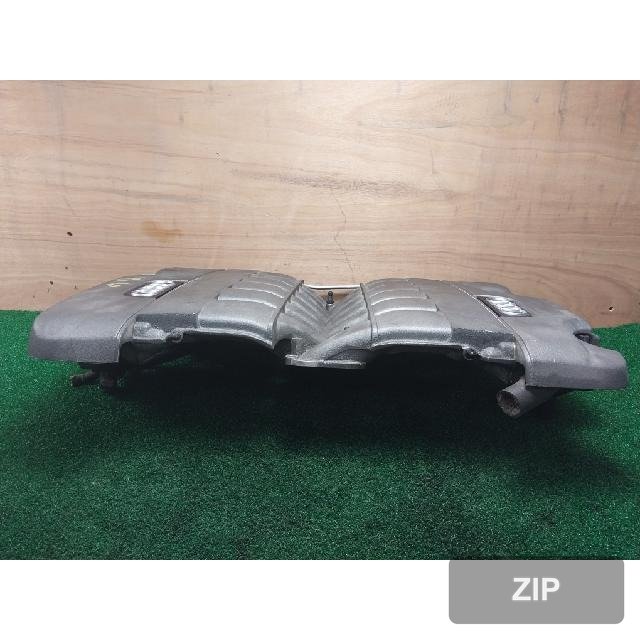 Audi A8 2006 — впускной коллектор 07C 133 221 A