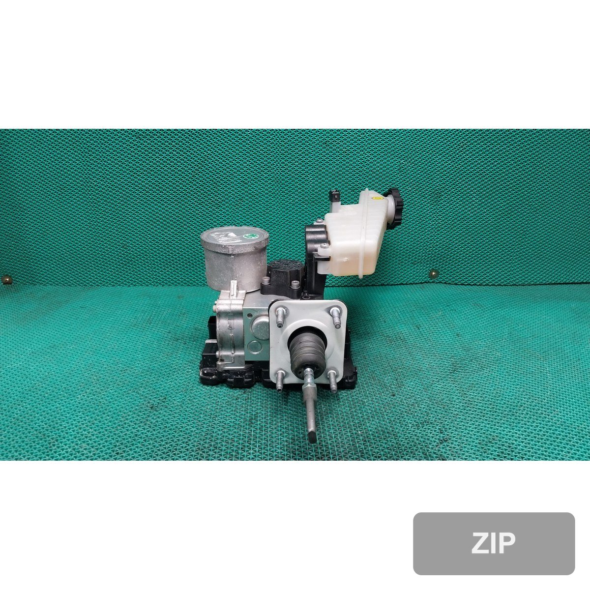 KG Mobility Torres E3 2022 — ABS 4892039100