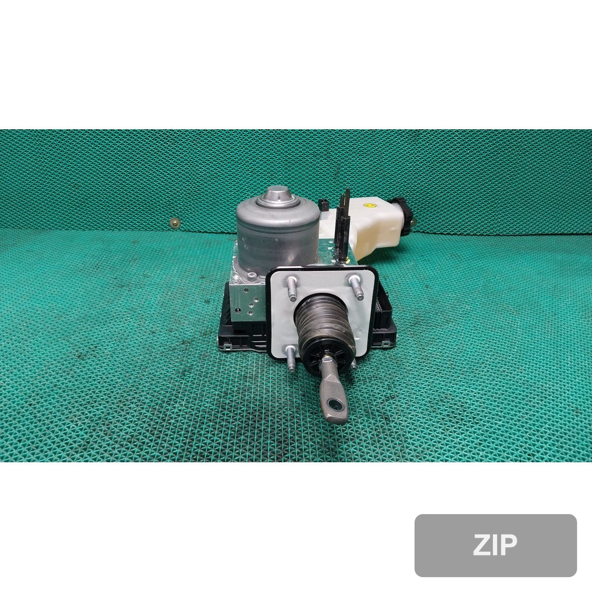 KG모빌리티 (Ssangyong) Torres EVX E5 2023 — блок ABS 4892042000