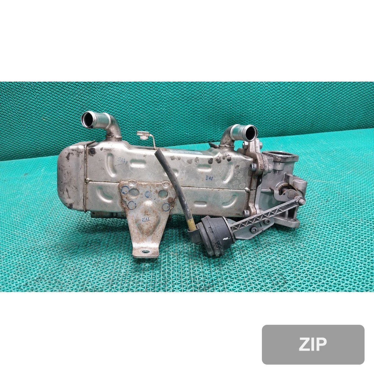 Kia all new Carnival 2016 — клапан EGR 284162F140