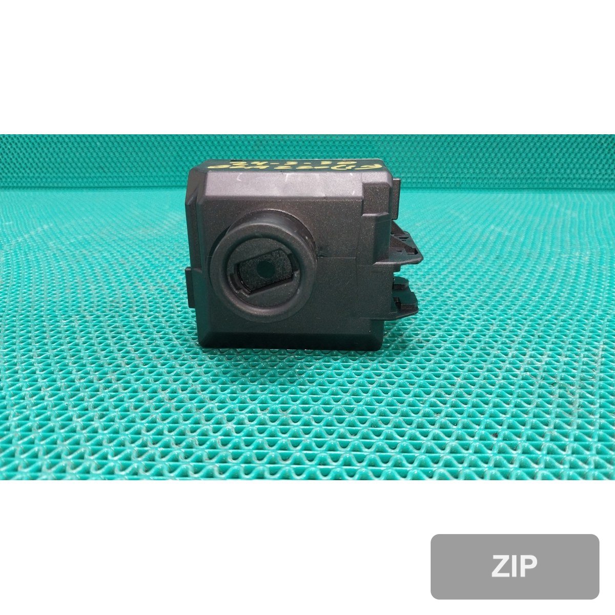 Mercedes-Benz 220 2019 — кнопка/выключатель A2469057503
