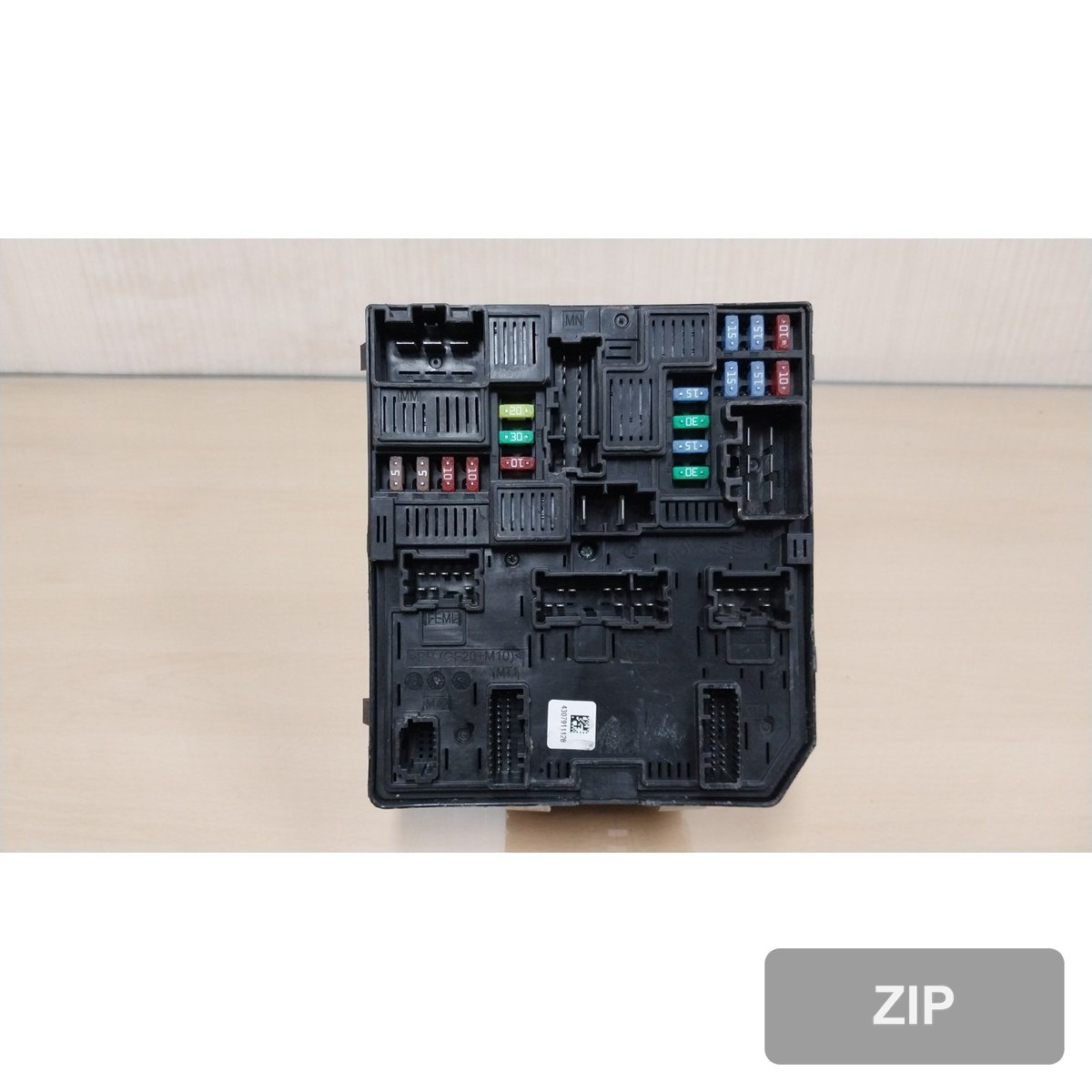 Renault Samsung The New SM6 2020 — блок предохранителей салонный 284B67108R