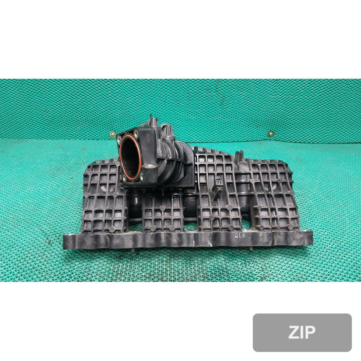 KG모빌리티 Torres 1.5 2WD T5 2023 — впускной коллектор