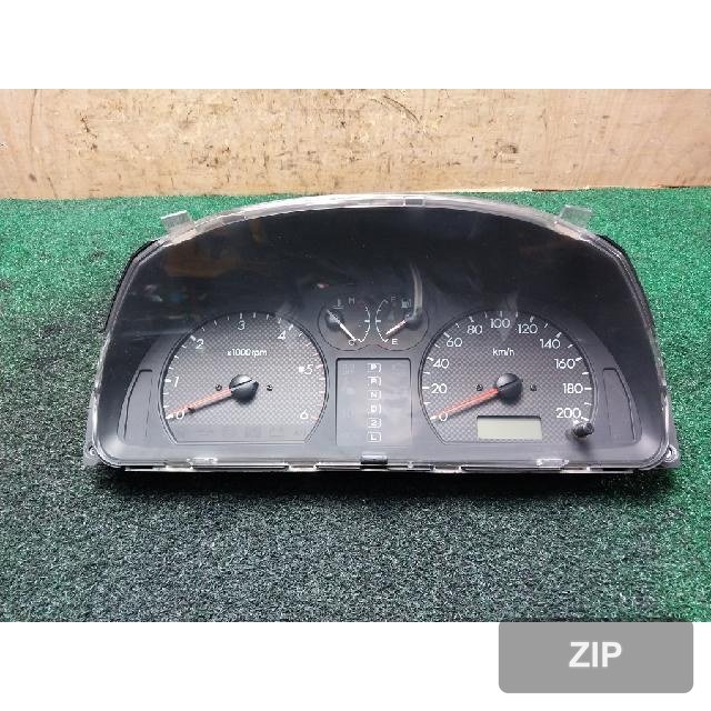 Hyundai Terracan 2003 — приборная панель 94003H1310