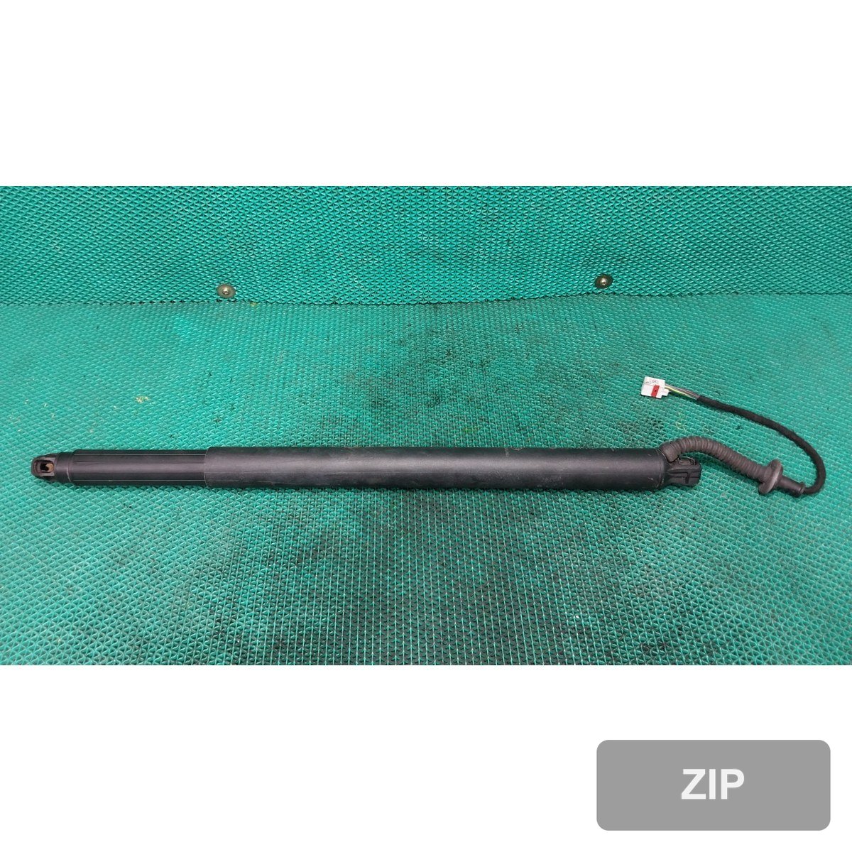 KG Mobility (Ssangyong) Torres 1.5 2WD T5 2024 — шпора багажника 7183041000