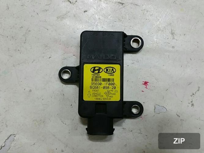 Hyundai Veracruz 2011 — датчик парковки 956901F000