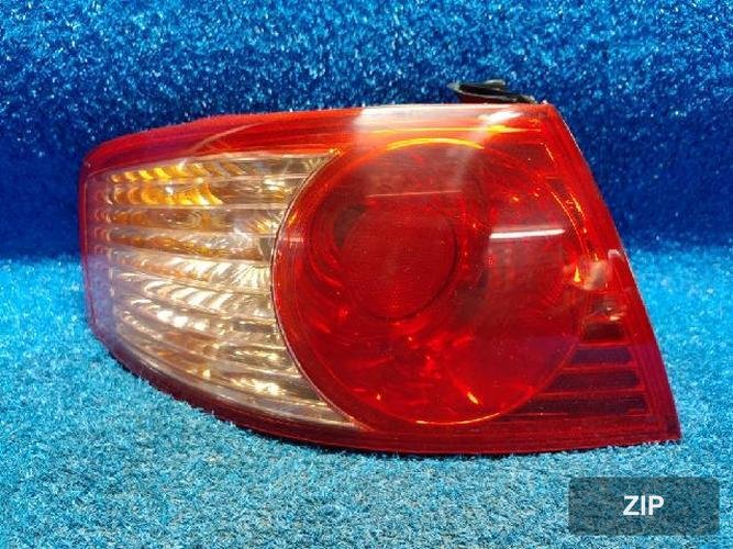 Kia Opirus 2006 — задний фонарь левый наружный