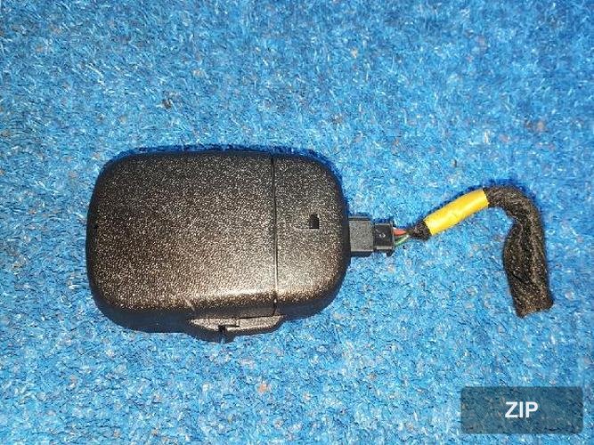 Chevrolet Cruze 2012 — датчик парковки 13317106