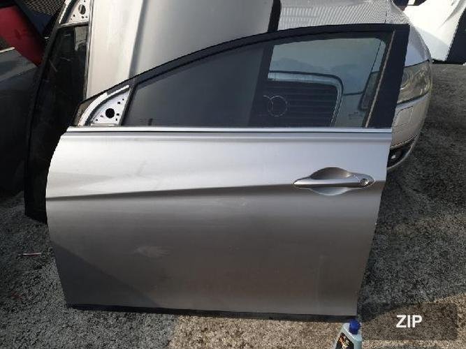 Hyundai Sonata 2010 — передняя дверь левая