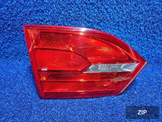 Volkswagen Jetta 2014 — фонарь задний внутренний левый 5C6945259