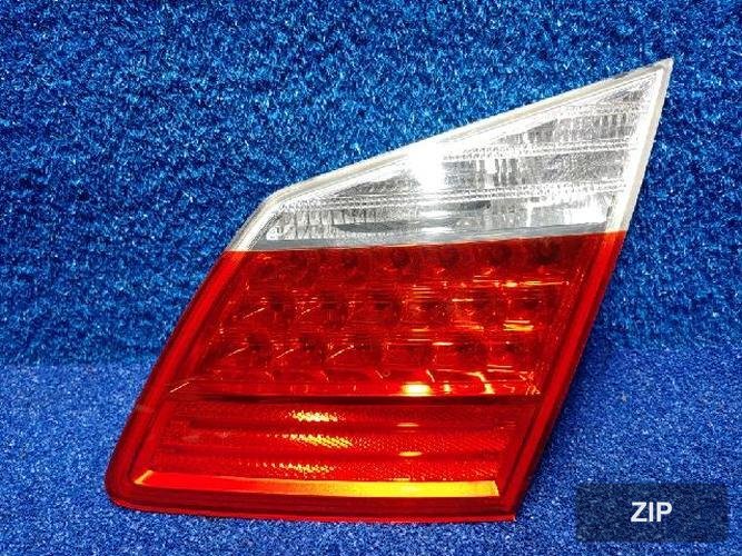 Hyundai Genesis 2008 — задний фонарь внутренний правый