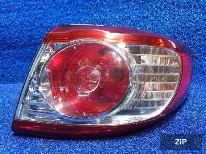 Hyundai Santa Fe 2010 — задний фонарь правый (наружный)