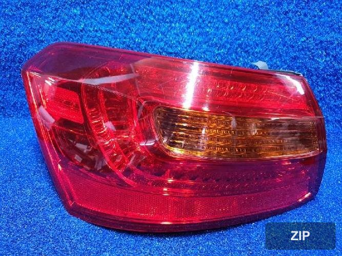 Kia K7 2012 — фонарь задний правый наружный 92402 3R000 2