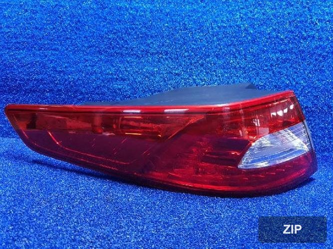 Kia K5 2012 — задний фонарь левый (наружный) LED