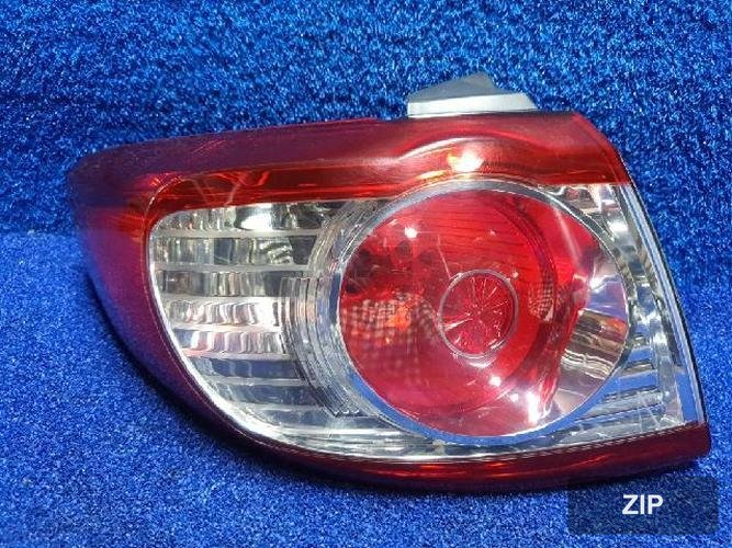 Hyundai Santa Fe 2010 — задний фонарь левый наружный 92401 2B500