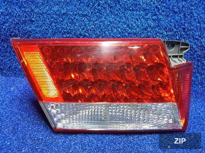 Hyundai Grandeur 2006 — задний фонарь левый внутренний