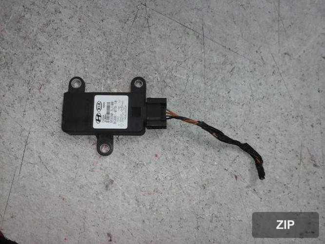 Hyundai Veracruz 2009 — датчик парковки 956903J100