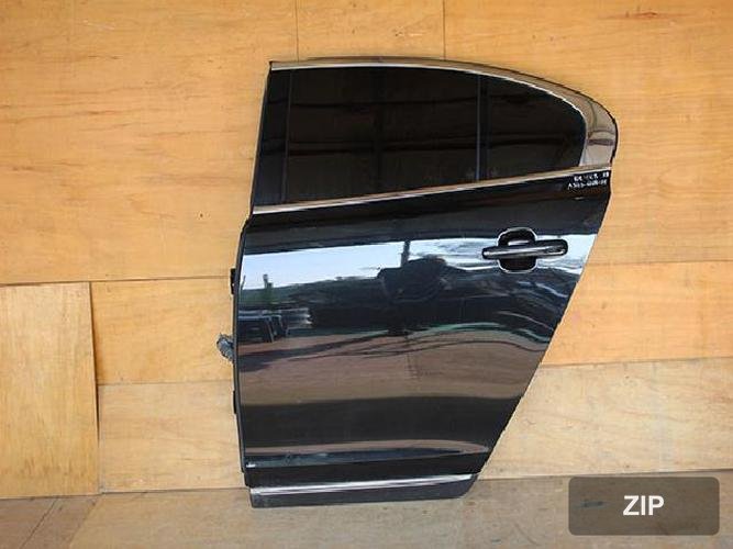 Ford MKS 2010 — дверь задняя левая
