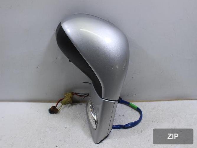 Peugeot 308 2011 — боковое зеркало правое