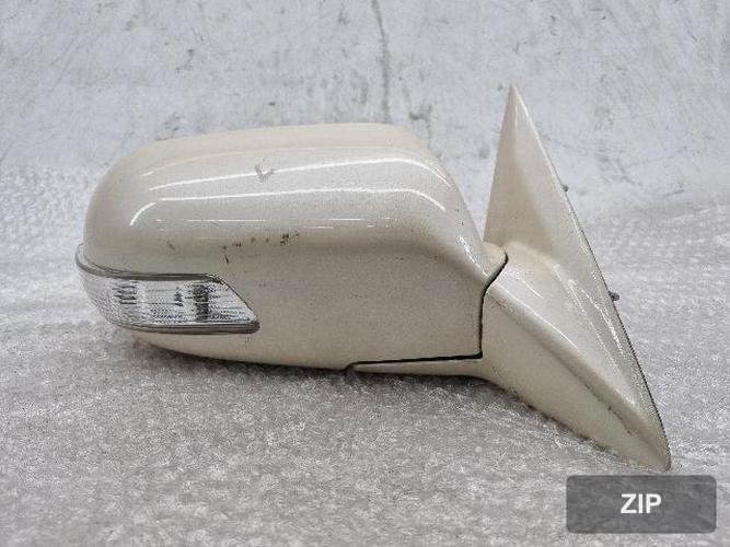 Hyundai Equus 2006 — боковое зеркало правое