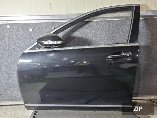 Mercedes-Benz S-Class 2008 — передняя дверь левая