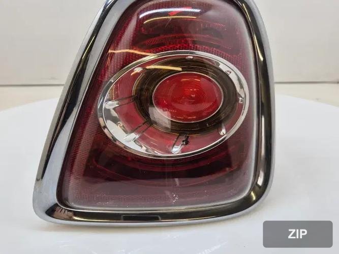 Mini Cooper 2012 — фонарь задний правый 7255910 1
