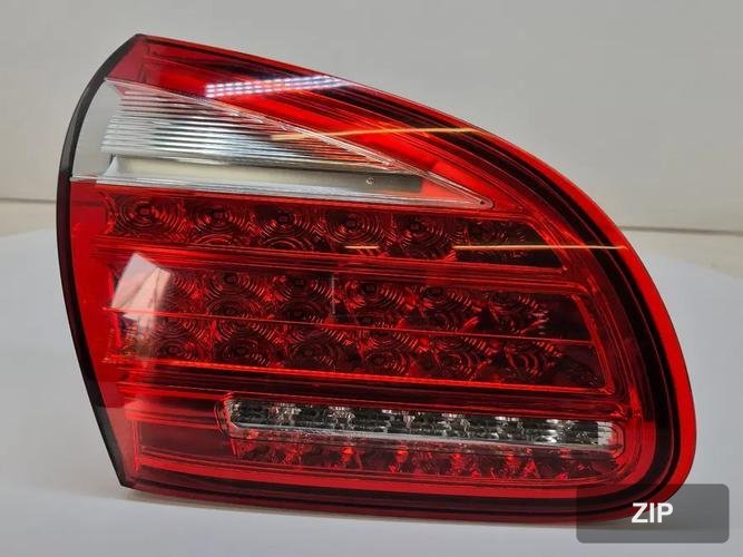 Porsche Cayenne 2007 — фонарь задний внутренний левый 7P5945093M