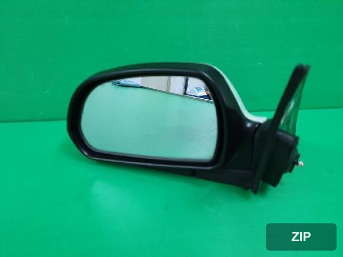 Hyundai Avante 2001 — боковое зеркало левое 87610 2D110