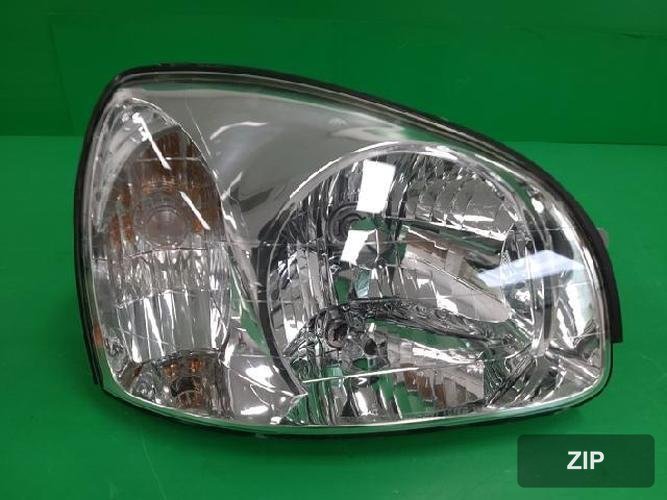 Hyundai Santa Fe 2002 — фара передняя правая 9210226000