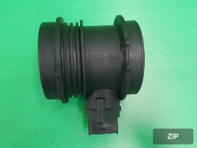Kia Opirus 2003 — датчик воздушного потока 28100-39450